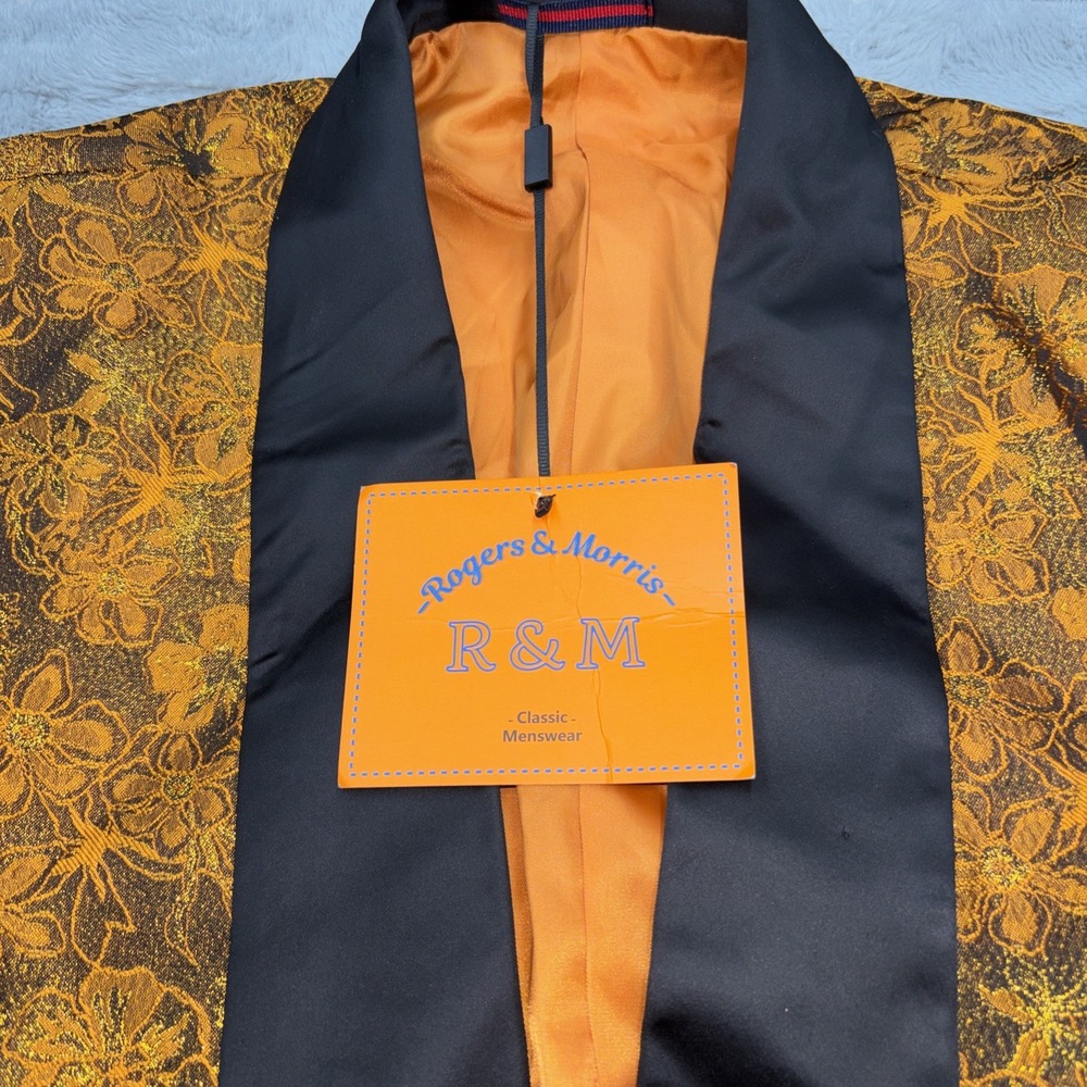 Rogers‎ and Morris Black And Gold Metallic Floral Pattern Shawl Tuxedo Reg 2XL
